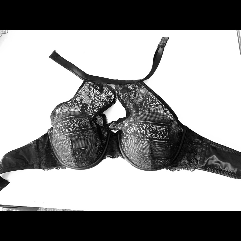 Etam sexy French lace halter bra